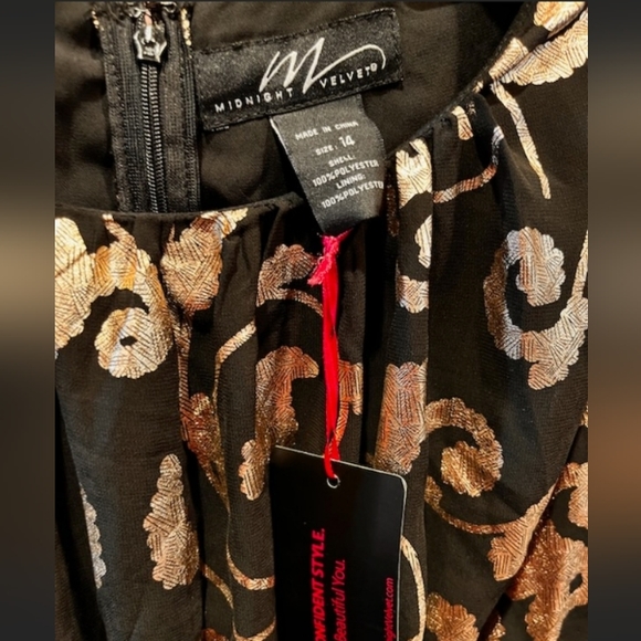 Beautiful party dress NWT - Picture 9 of 10